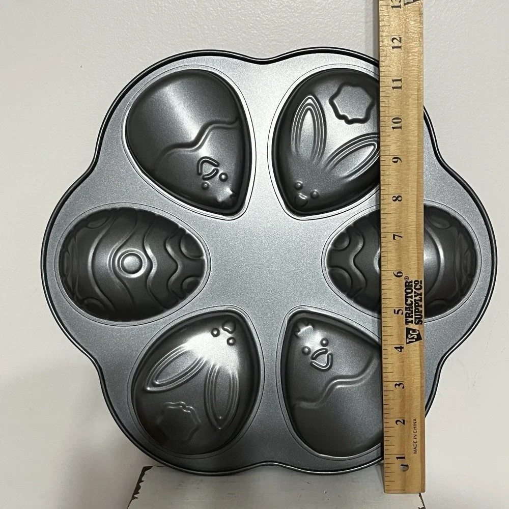 Nordic Ware Easter Egg Spring Cakelet Pan 6‎ Cavity Non-Stick 3.5 Cup Metal